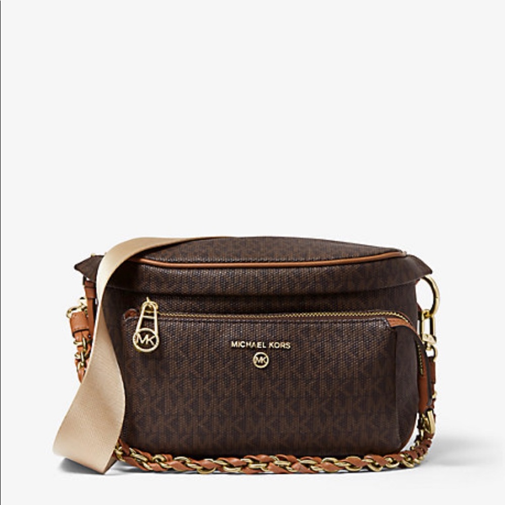 MICHAEL MICHAEL KORS
Slater Medium Logo Sling Pack